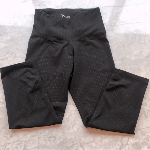 Old Navy Active Go-Dry Black Leggings - Picture 2 of 8